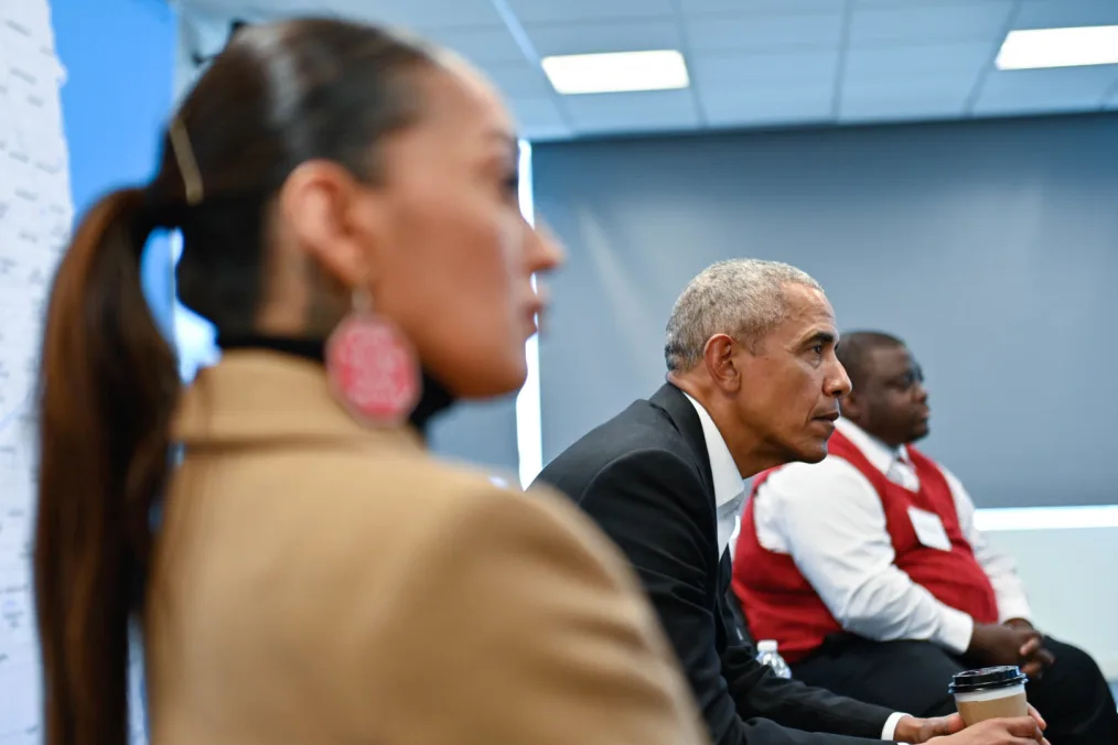 President Obama joins a roundtable discussion with Chicago grassroots community leaders at the Obama Foundation office in Chicago, IL on December 2, 2021.
