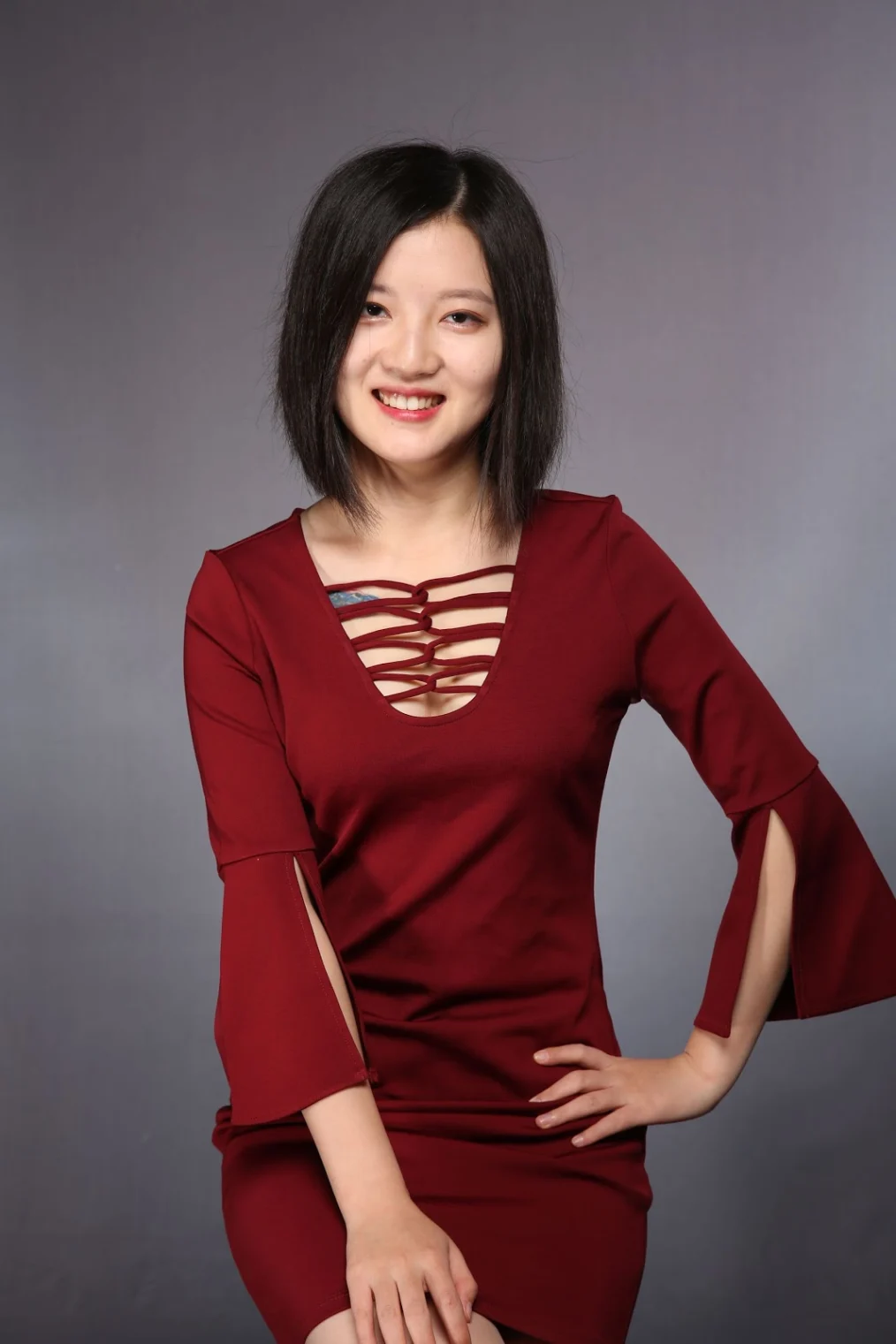 Head shot of Yunmei Li.