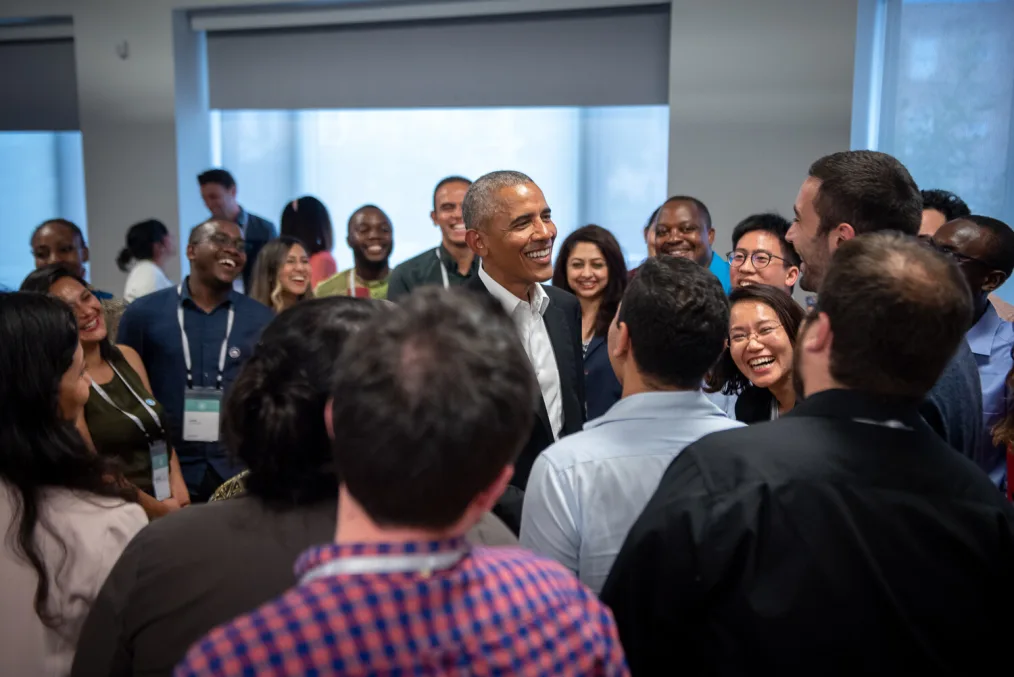 President Barack Obama talks with the inaugural class of Obama Scholars during their program kickoff retreat in Chicago, IL on Tuesday August 28, 2018.