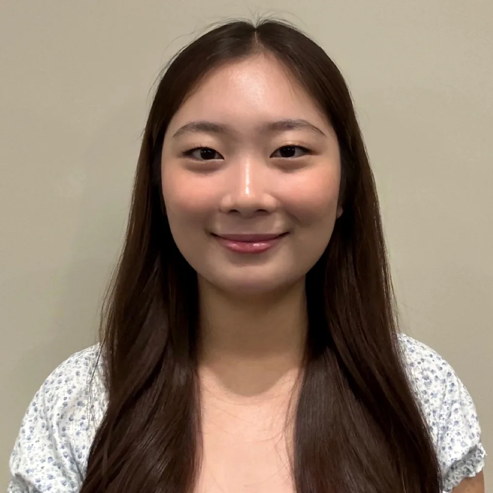 Headshot of Annabel Chung, 2025-2027 Voyager Scholarship Recipient