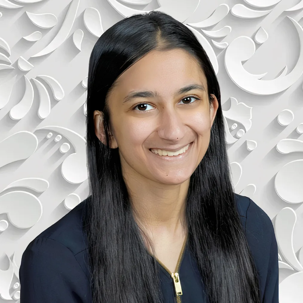 Headshot of Sarah Akhtar, 2025-2027 Voyager Scholarship Recipient