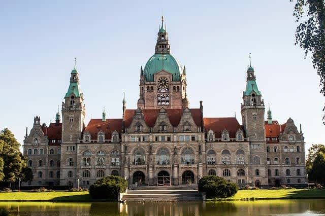 Paket nach Hannover versenden, einfach und günstig mit Packlink.