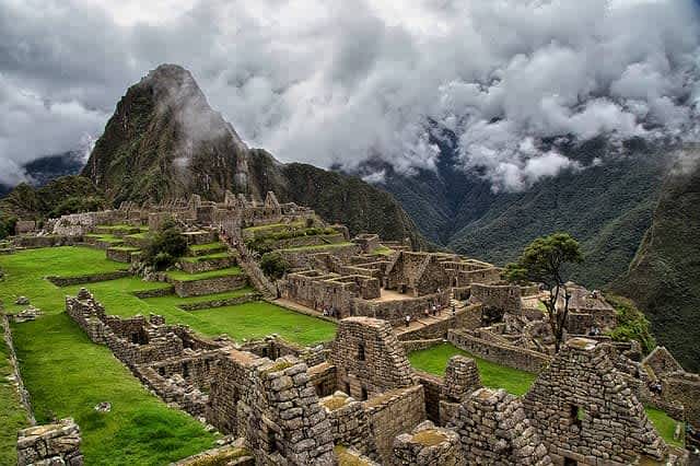 Was kostet ein paket nach Peru ?