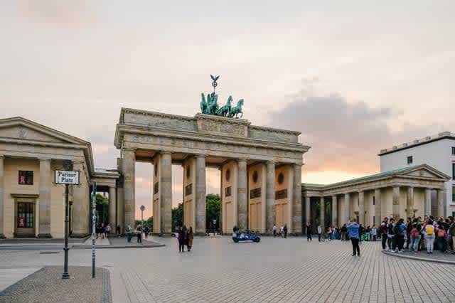 Tarifs pour un envoi de colis vers l'Allemagne.