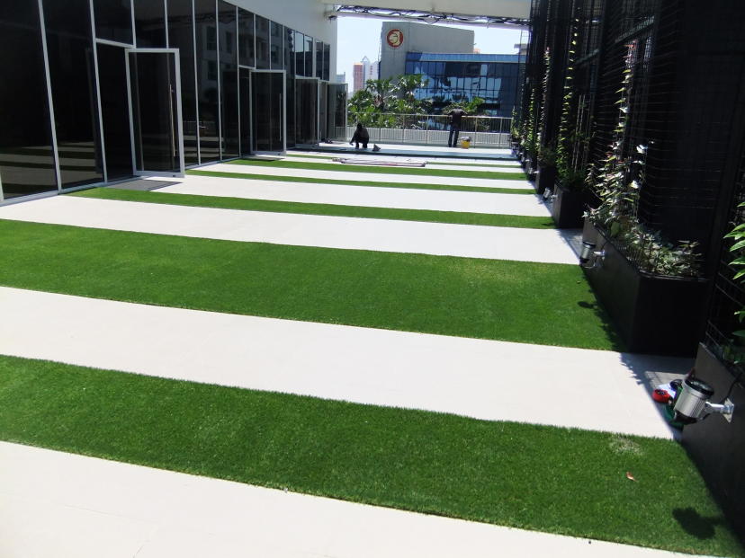 gallery-royal-grass-commercial-spaces-3