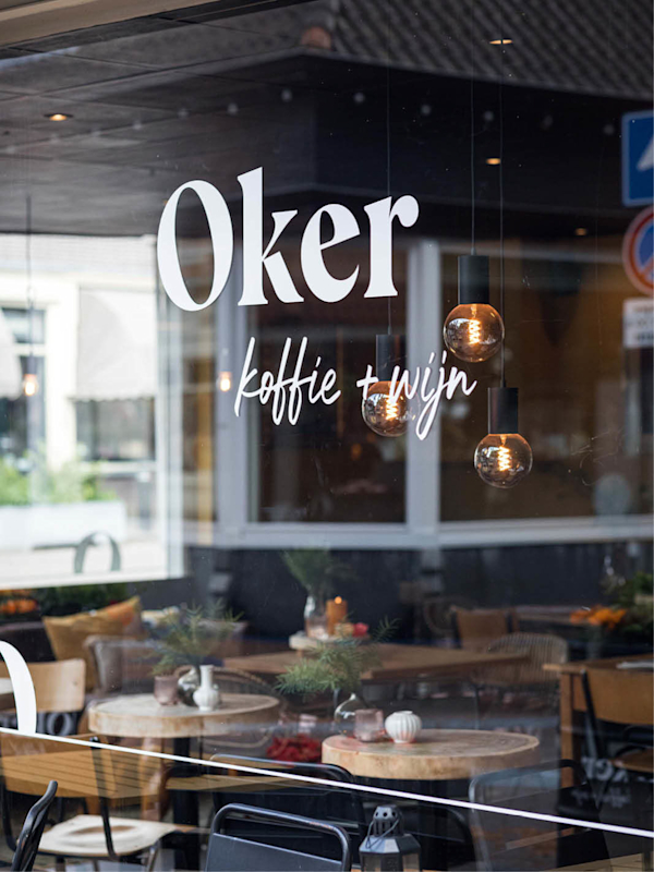 Oker koffie + wijn