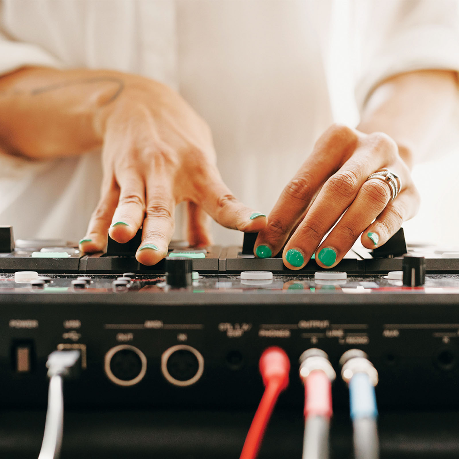 Siana Altiise: mindfulness through music