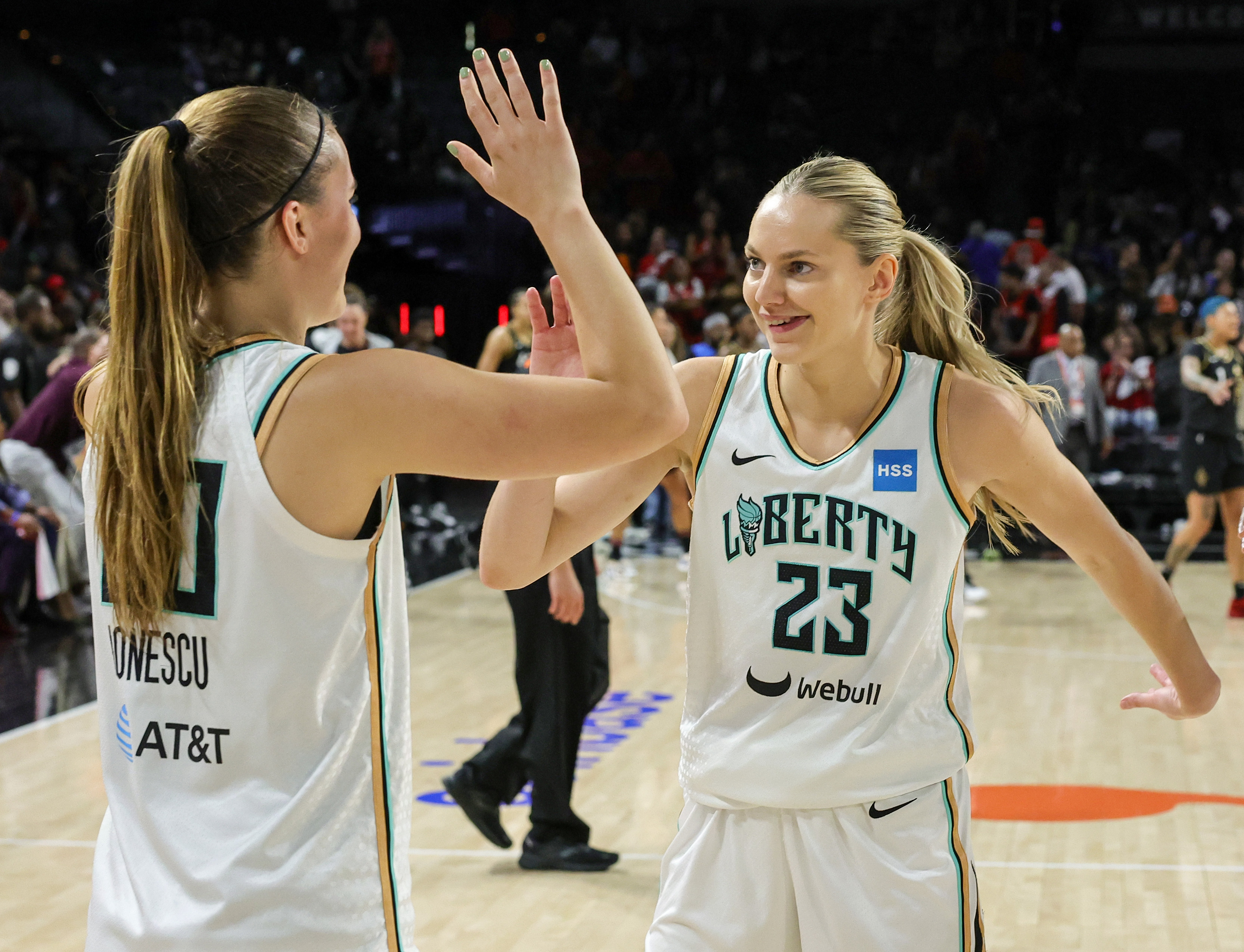 WNBA News, Notes & Lineups 8/17 | Underdog Network