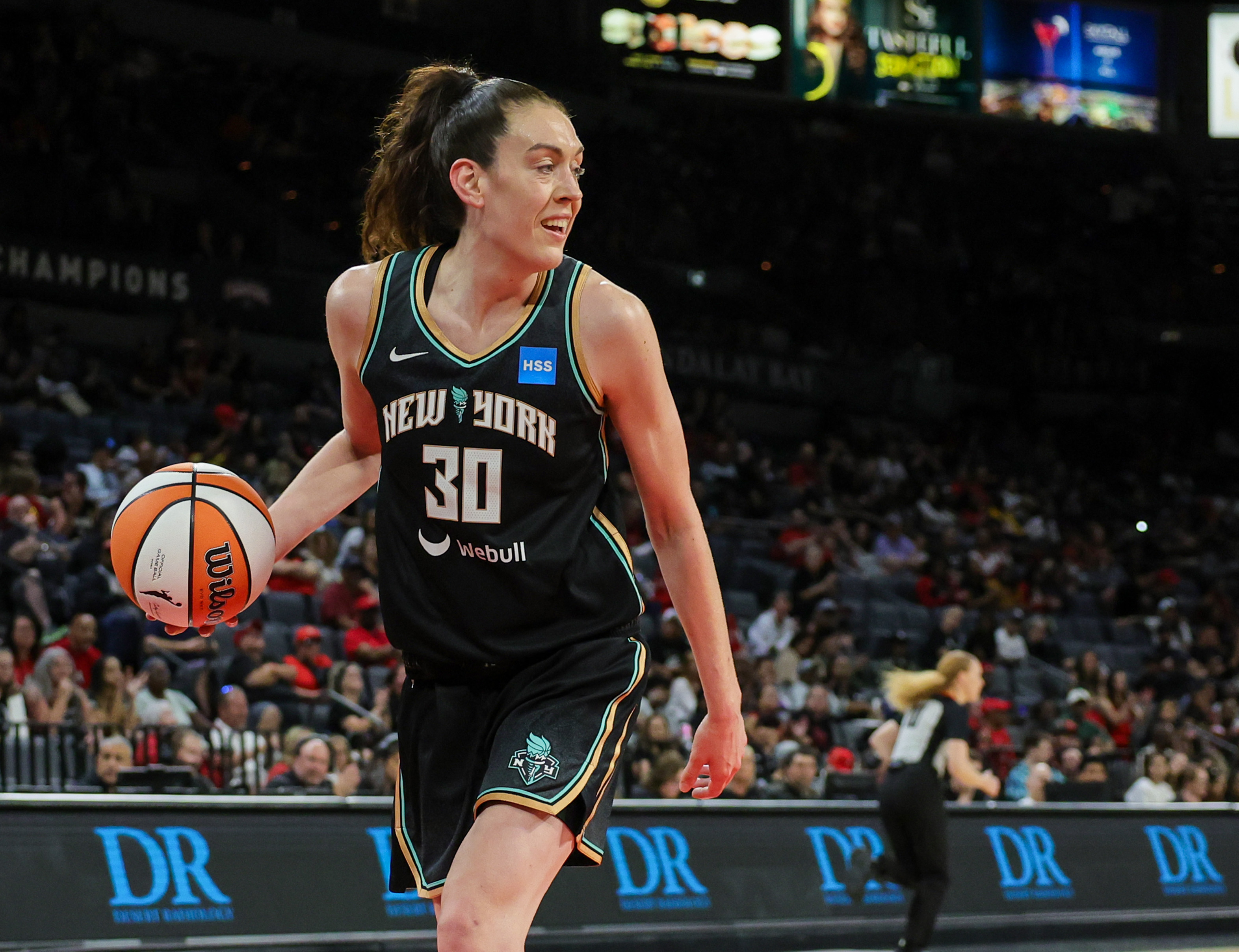 2023 WNBA Free Agency: Dream acquire Danielle Robinson