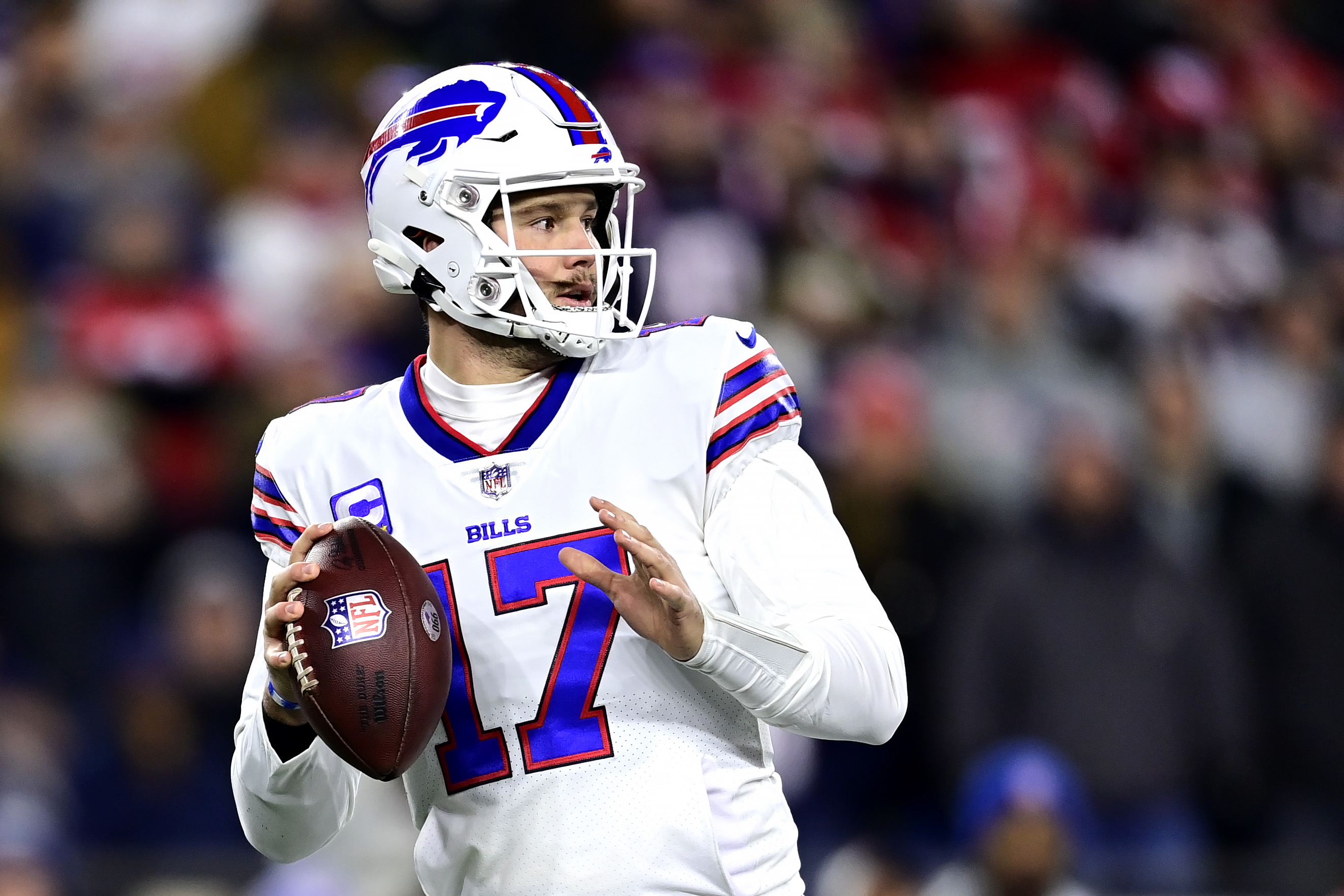 WR Fantasy Football Sleepers To Draft: Players Include Zay Jones, Rashee  Rice, and K.J. Osborn