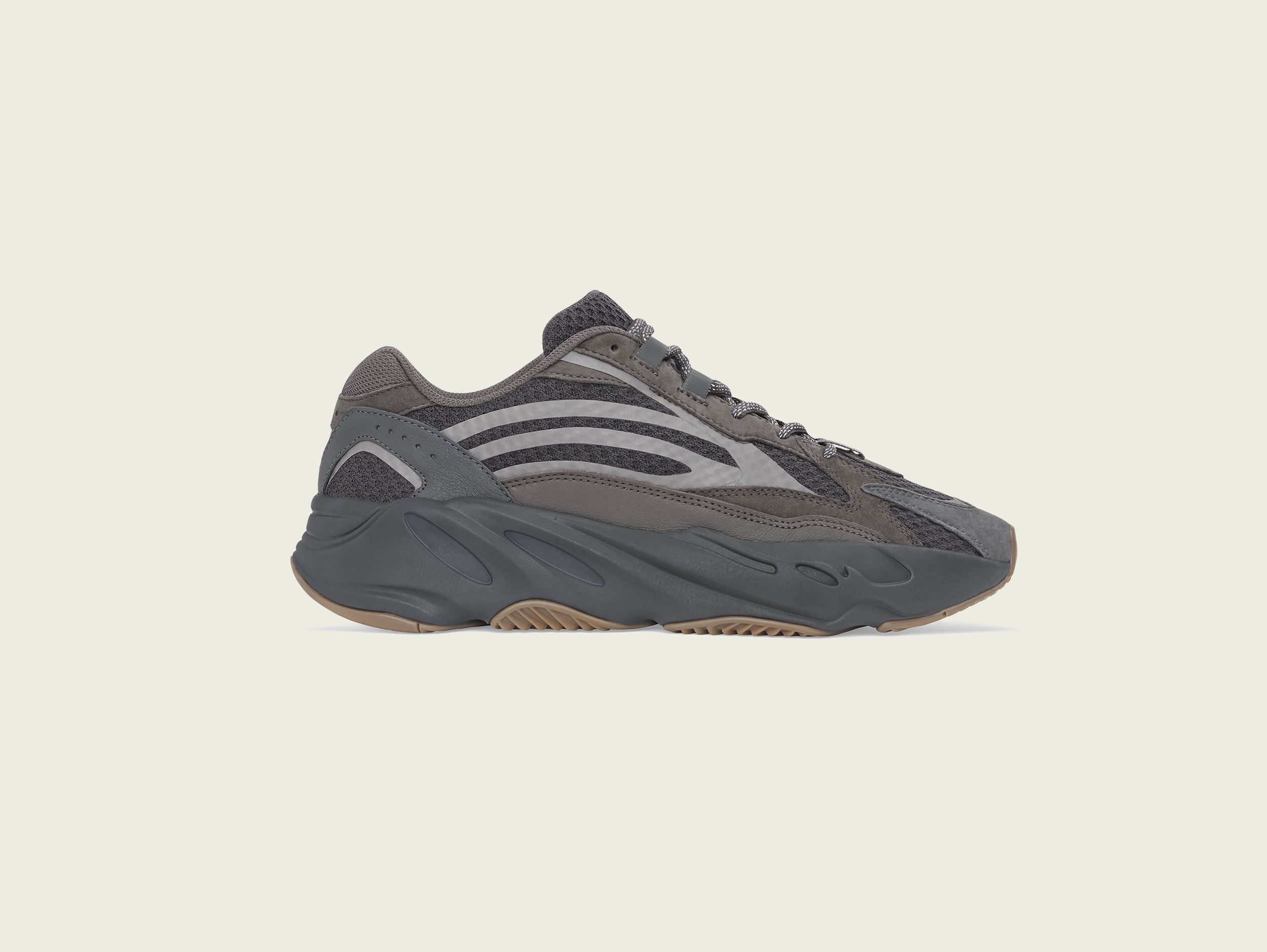 yeezy 700 cafe