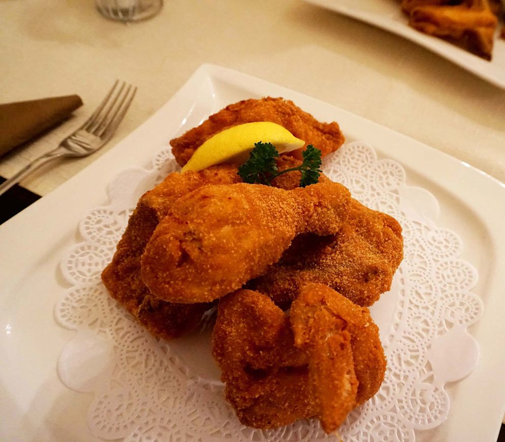 Das Backhendl im «Türkenloch» in Bad Radkersburg sollte man nicht verpassen.