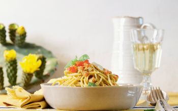 Spaghetti mit Trapanese-Pesto