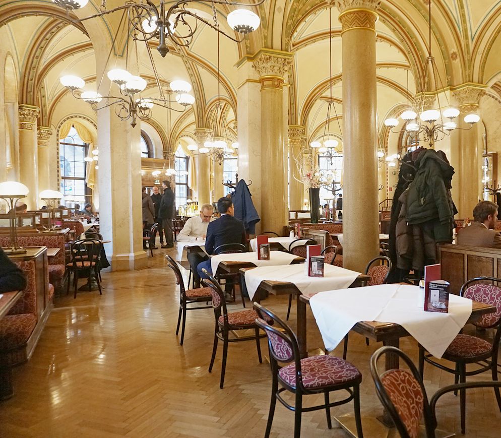 Das Café Central gehört zu den berühmtesten Kaffeehäusern von Wien.