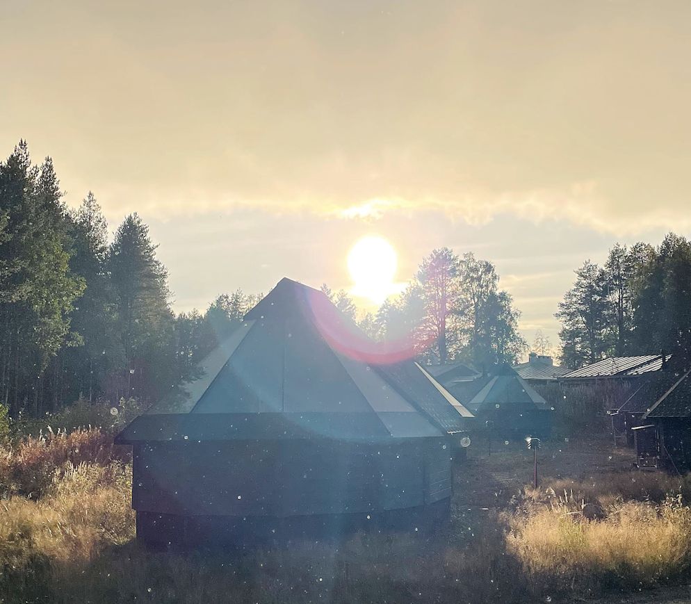 Die «Aurora Cabins» bieten freie Sicht auf den arktischen Himmel.