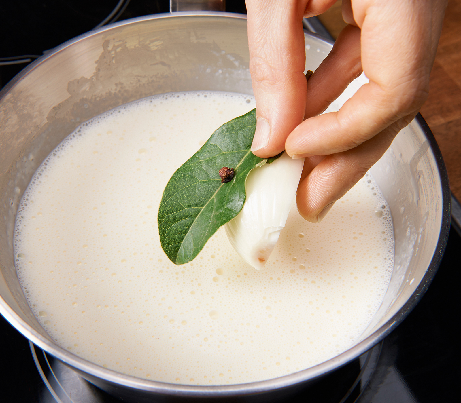 Grundrezept Béchamelsauce - Annemarie Wildeisens KOCHEN