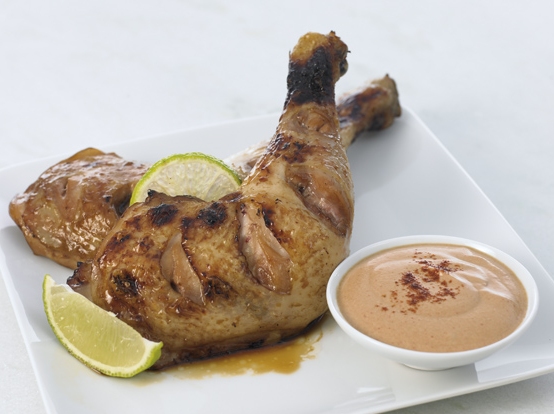 Grillierte Pouletschenkel mit Tomaten-Soja-Dip - Annemarie Wildeisens ...