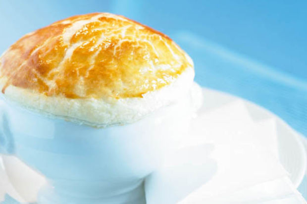 Steinpilzsuppe unter der Blätterteighaube - Annemarie Wildeisens KOCHEN