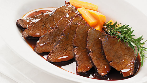 Rindfleisch in Barolo - Annemarie Wildeisens KOCHEN