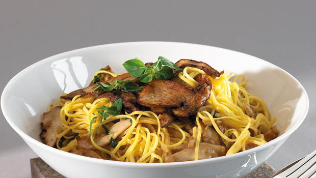Steinpilze mit Oreganobutter und Nudeln - Annemarie Wildeisens KOCHEN