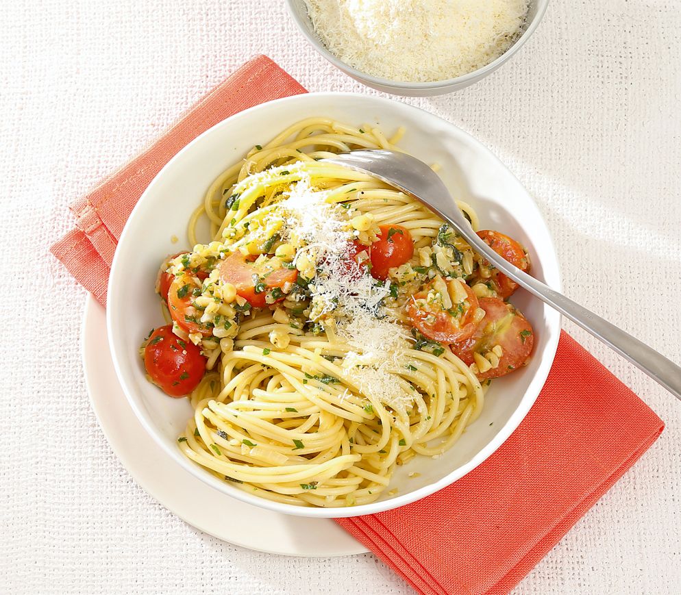 <a href="https://www.wildeisen.ch/rezepte/spaghetti-mit-salbei-pinienkernen-pesto" target="_blank">Spaghetti mit Salbei-Pinienkernen-Pesto</a>