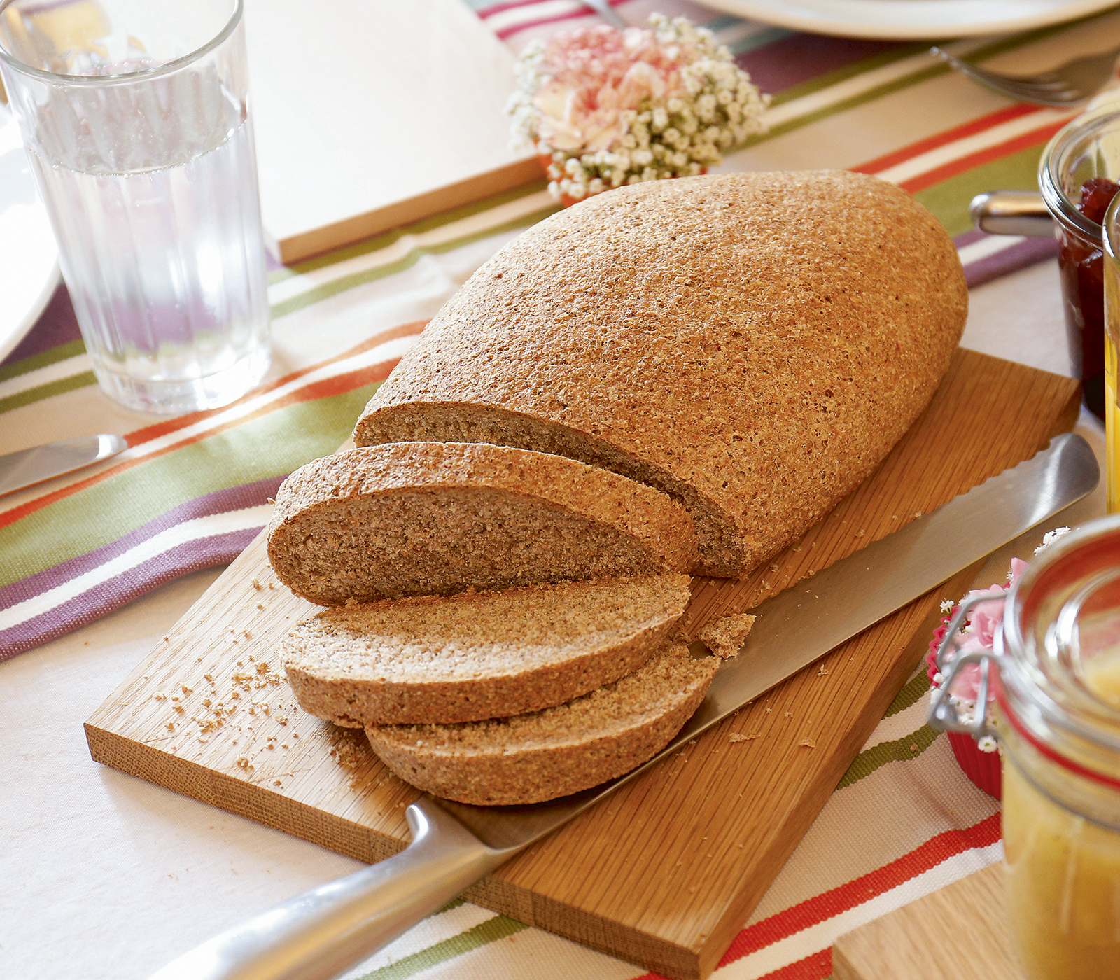 Grahambrot mit Thymian und Pfeffer - Annemarie Wildeisens KOCHEN