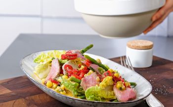 Roastbeef-Salat mit Chili-Senf-Dressing