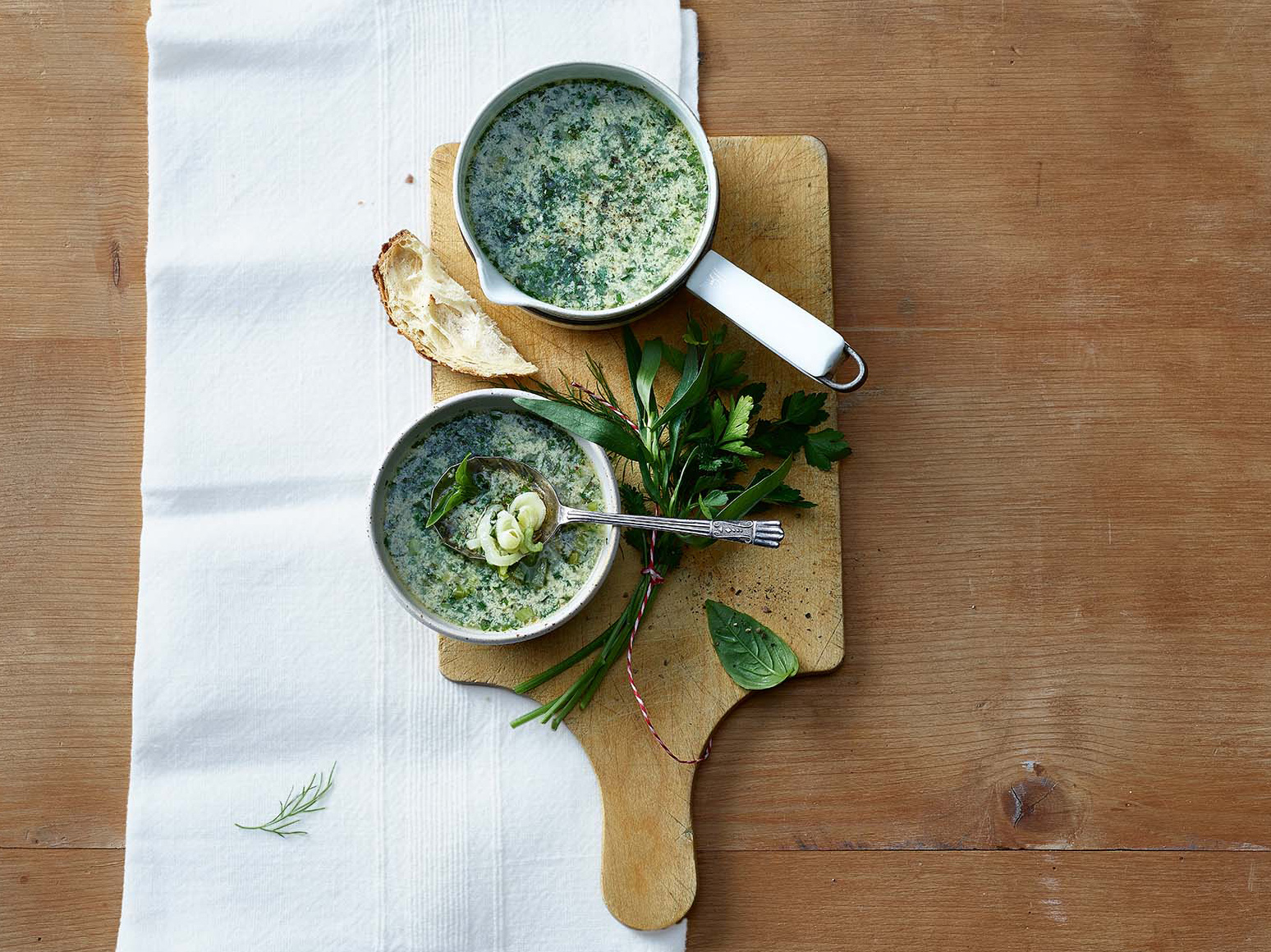 Kräutersuppe mit Eierflaum - Annemarie Wildeisens KOCHEN