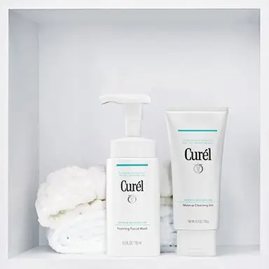 Curél products containing ceramides