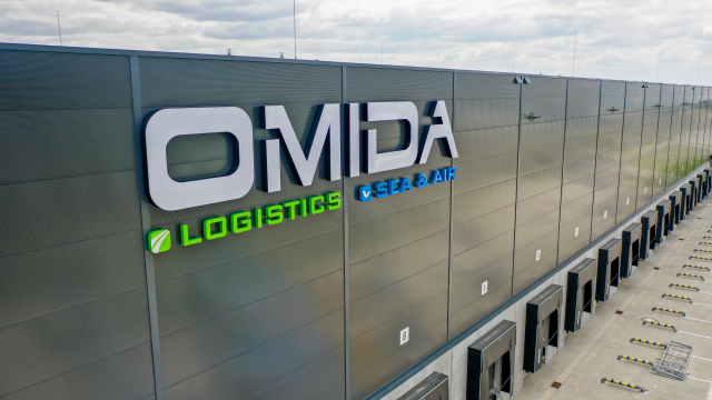 Operator logistyczny — czym się zajmuje i za jakie procesy bierze odpowiedzialność?  | Omida Logistics