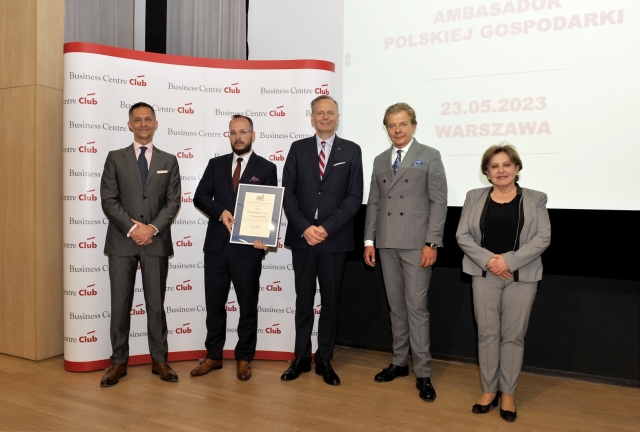 Otrzymaliśmy prestiżowy tytuł Ambasadora Polskiej Gospodarki 2023 | Konkurs Business Centre Club | Omida Logistics