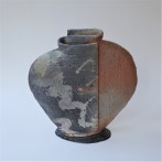McW2112-2, Brown Vase object, h.35x33x7cm, woodfired-stoneware, slate foot, TerraDelft2