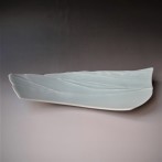 HG1809 Plate Leaf M, porcelain-celadon glaze, h.4,5x40x21cm, TerraDelft2