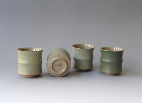 Bamboo-cup-set-h.7xd.65cm-stoneware-ZhenXi