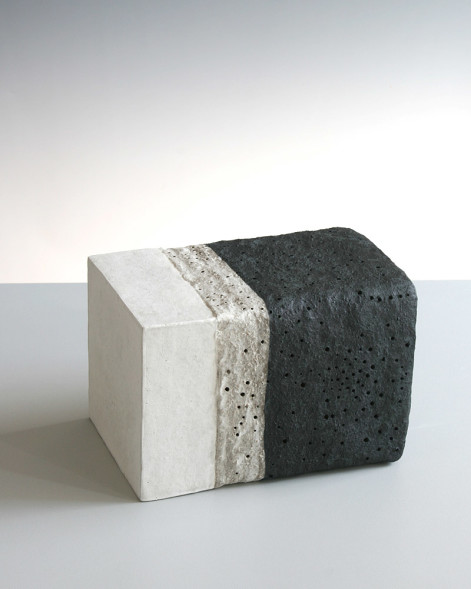 W17-2013-Stack-2-standing-stoneware-h.15xw.15xl.22cm.