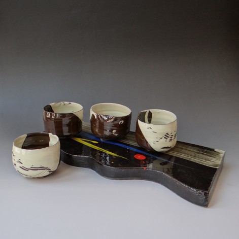 HG20-01 Cups on a stand, 3x41,5x19cm, stoneware
