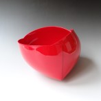 AvH-166 Red object, earthenware and car paint, 3cuts, 18x27x23Hcm, TerraDelft12