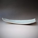 HG1809 Plate Leaf M, porcelain-celadon glaze, h.4,5x40x21cm, TerraDelft1