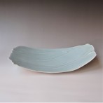 GH23D-G13 Plate Leaf L, 7,5x38x21cm, porcelain-celadon, TerraDelft3