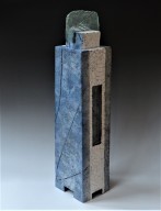 SS23-6D Doosobject hoog, 2023, h.63x13x15cm, raku keramiek-glazuur-glas, TerraDelft3