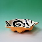 S5-2 Eggbowl, casted eartheware, handdecorated, h.6x24,5x28,5cm, TerraDelft