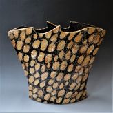 PhD2121 Vase vagues rouge, h.38,5x39,5x9,5cm, stoneware, TerraDelft 1
