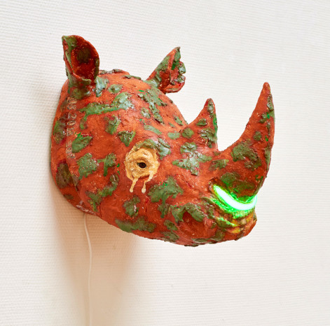 Rhino-08597-2014-ceramic-neon-39x30cm