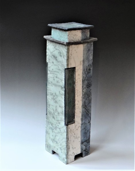 SS23-8D Doosobject hoog, 2023, h.56x15,5x15cm, raku keramiek-glazuur-glas, TerraDelft2