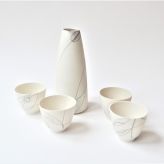 MS21-3 Jug set Linea, porcelain, inlayed, Jug h.23xd.9,5cm, four cups h.7xd.8,5cm, TerraDelft 2