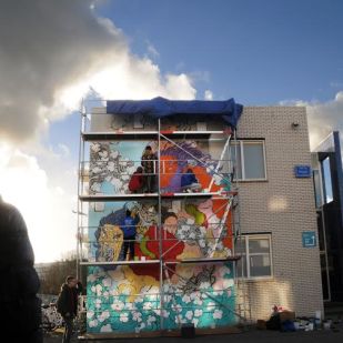 Muurschildering in Delft door Wenna