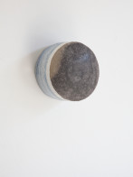 MC-15-2019, Point 31, 12xd.20cm, stoneware-engobe polished-cobalt oxide