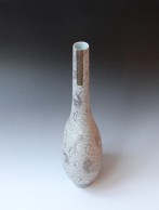 T12-New-Guan-Ware-Vase-2016-h.44x20x12cm-handpainted-porcelain-goldluster-and-celadon-glaze-side