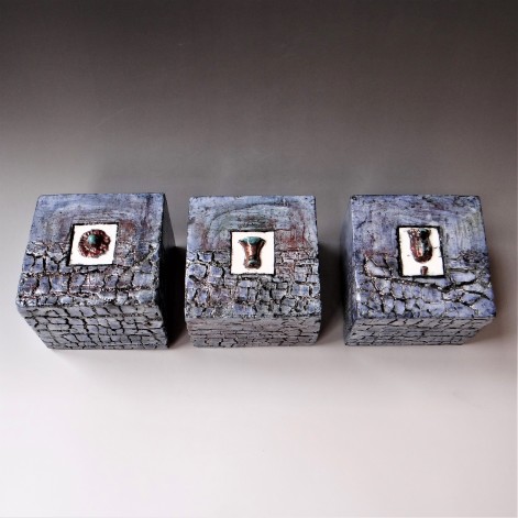 Set wandblokken, 21-7-8-9, raku, 12x12x10cm (3x), TerraDelft