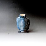 McW20-8 Vase object, stoneware, woodfired, 16x12x2cm, TerraDelft1
